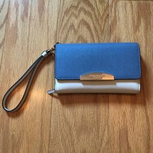 Authentic Henri Bendel Phone Holder Wallet.